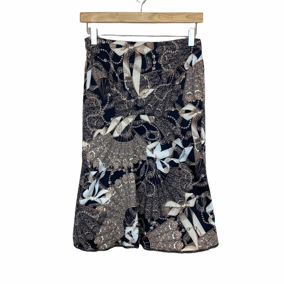 Karen Millen Fan Bows Pearls Pencil Skirt with Ruffle - Picture 5 of 7